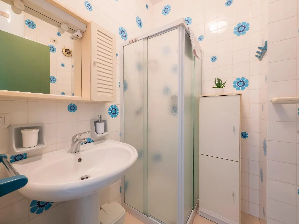 Appartamento Mimose Little House Misano Adriatico 0*,  Italia